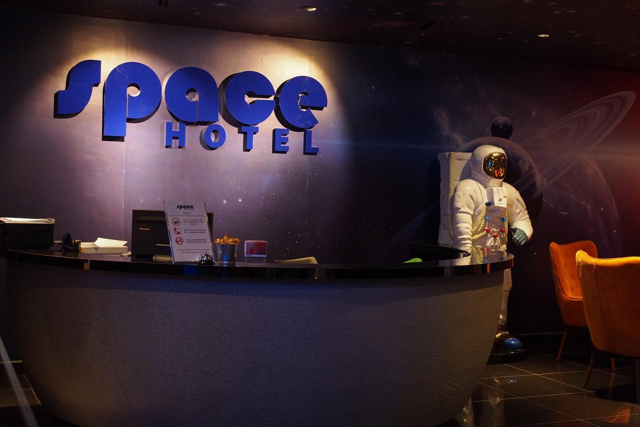 Space Hotel @ Chinatown Kuala Lumpur Ngoại thất bức ảnh